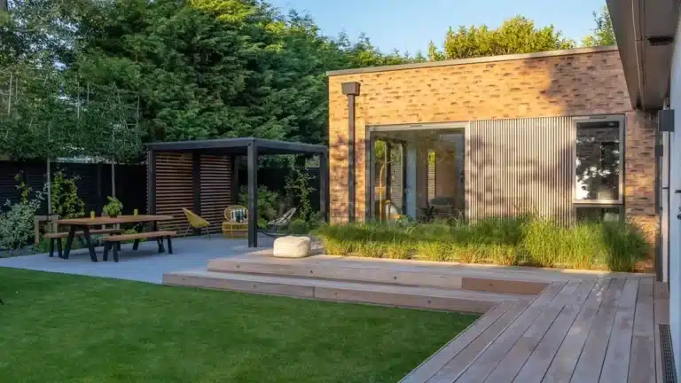 Custom Landscape Design  768x432